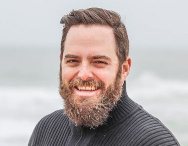 Essy Knopf gay men therapy