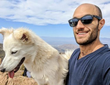 Essy Knopf anxious seeks canine