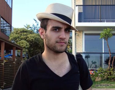 Essy Knopf Confessions of a Control Freak