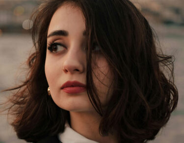 Essy Knopf social anxiety